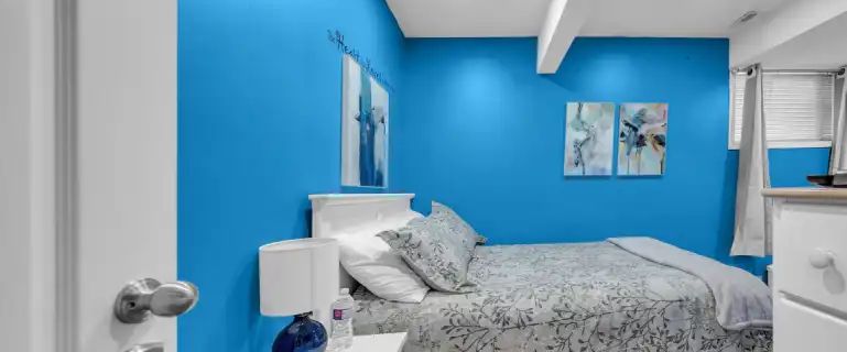 Fully Furnished Walkout Basement Suite on Lake with AC, Dishes, All Set! | Calgary - Photo 1