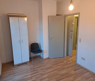 Ruhige Helle Stadtwohnung in guter Lage - Photo 1