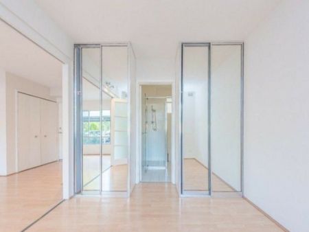 Comfort Meets Convenience - Photo 2