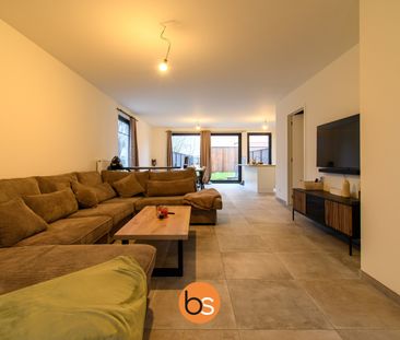 Energiezuinige nieuwbouwwoning met 3 slaapkamers, garage en tuin - Photo 2