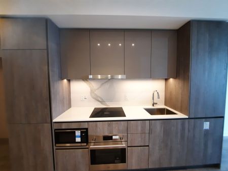 For Lease - 8 Interchange Way Unit# 1707, Vaughan, Ontario - Photo 3