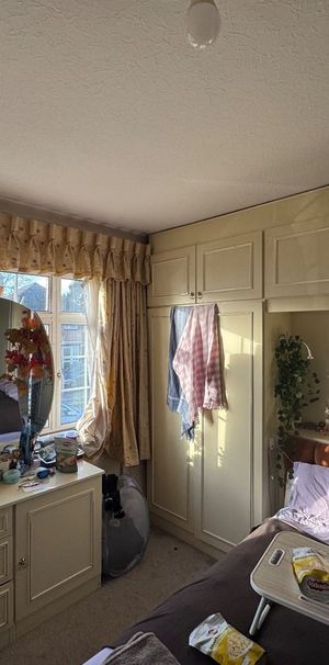Room in a Shared House, Vista Way, HA3 - Photo 1