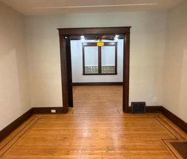 For Lease - 203 Fairleigh Avenue, Hamilton, Ontario - Photo 2