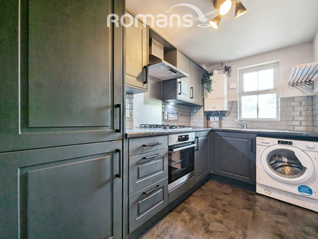2 bedroom apartment to rent - Photo 4