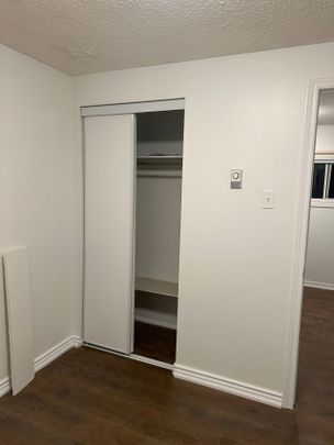 For Lease - 22 Hazelglen Court, Brampton, Ontario - Photo 1