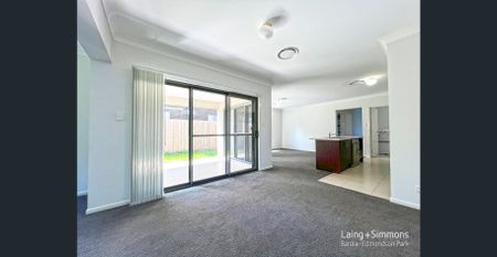 Exquisite Double-Storey Family Home - Photo 2