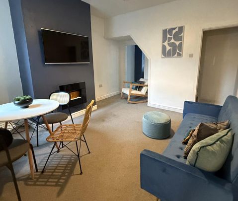 3 bedroom terraced house to rent - Photo 1