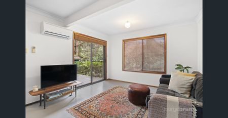 Beachside Family Home! - Photo 2