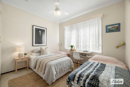 Timeless comfort and practical design - Photo 2