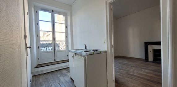Location Appartement 1 pièce 29m² FOUGERES 35300 - Photo 2