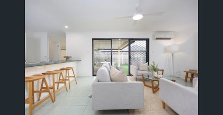 Spacious Family Home on 971m² in Regatta Waters – Side Access & Outdoor Entertaining - Photo 3