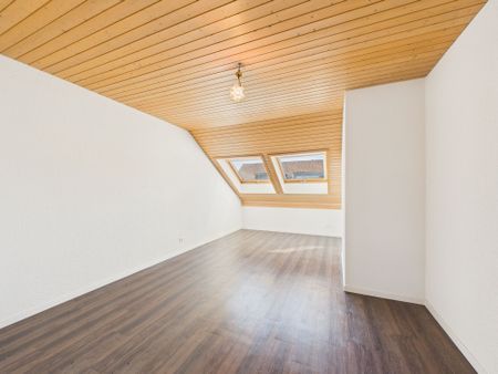 Luxurious 3-room apartment in Starrkirch-Wil - Photo 3