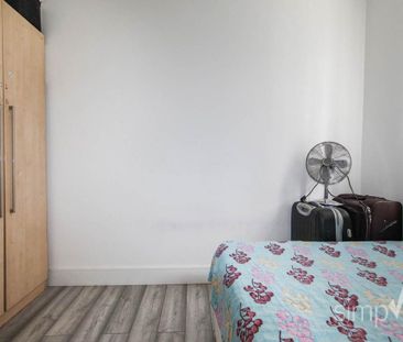 2 bedroom ground floor flat to rent - Photo 4