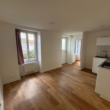 Location Appartement 2 pièces 31m² - Photo 3