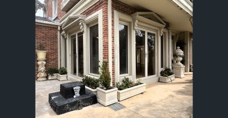 RARE OPPORTUNITY TO LIVE IN A RIPPLESIDE ICON - Photo 5