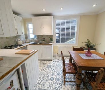 2 bedroom maisonette to rent - Photo 6