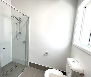 Luxury Brand-New Residence with Four Bedrooms & Multiple Living Zones - Photo 3