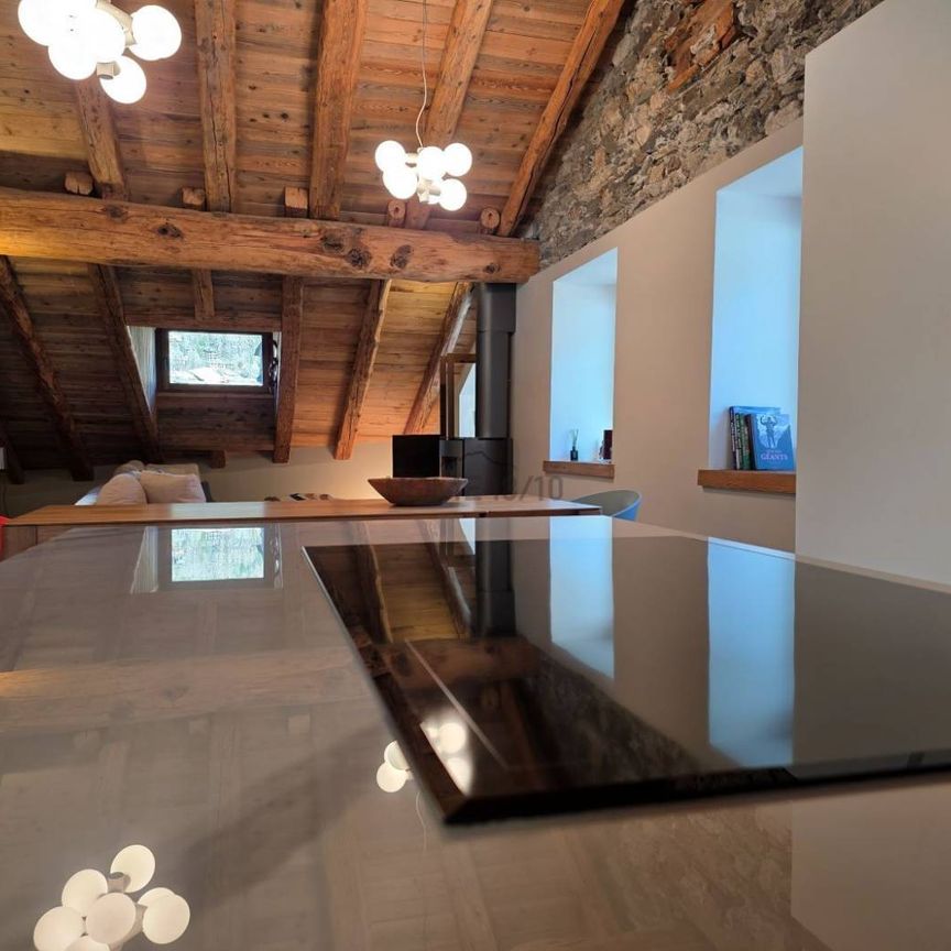 Quadrilocale vicolo Dei Giardini 4, Centro, Courmayeur - Foto 1
