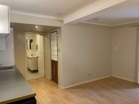 SECURE STUDIO APARTMENT IN A GREAT LOCATION... - Photo 3