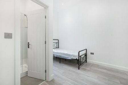 studio property to let - Photo 5