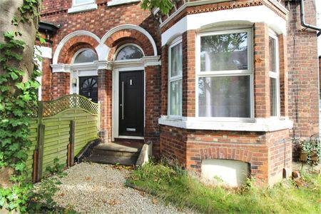 1 Bedroom Apartment To Let - Photo 5