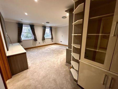 6 bedroom house to rent - Photo 2