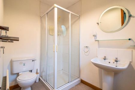 3 bedroom bungalow to rent - Photo 5