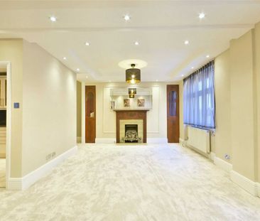 Grove Hall Court, Hall Road, NW8 - Photo 3