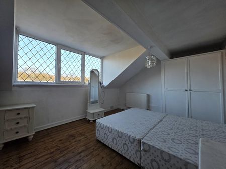 3 bedroom terraced house to rent - Photo 2