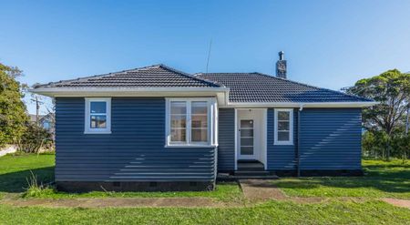 Newly Renovated & Spacious - Photo 5