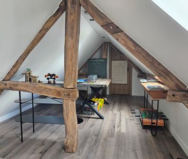 Prachtig gerenoveerde loft met 2 à 3 slaapkamers en tuin - Photo 5
