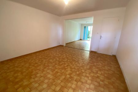 T2-3 Rez de villa avec jardin et terrasse - Salon de Pce - Photo 5