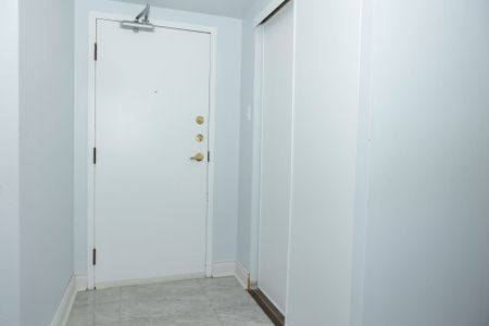 For Lease - 3845 Lake Shore Boulevard Unit# #406, Toronto, Ontario - Photo 5