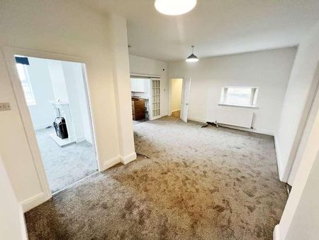 High Street, Spennymoor, DL16 - Photo 2