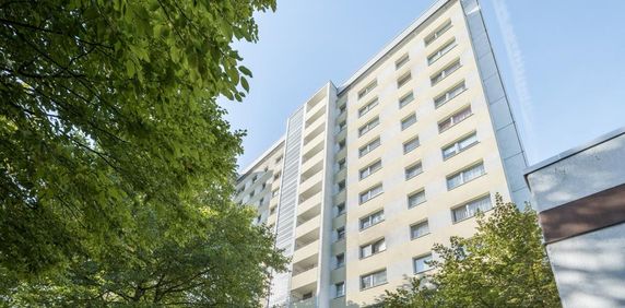 1-Raum-Wohnung mit Ausblick und Fahrstuhlkomfort! - Photo 2