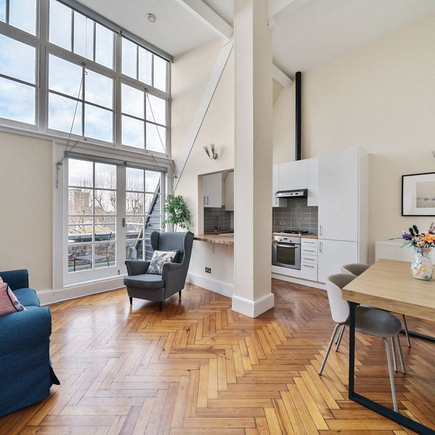 Pages Walk, London, SE1 - Photo 1