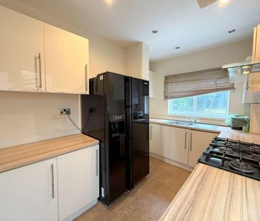 3 bedroom semi-detached house to rent - Photo 6