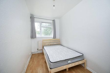 4 bedroom flat to rent - Photo 4