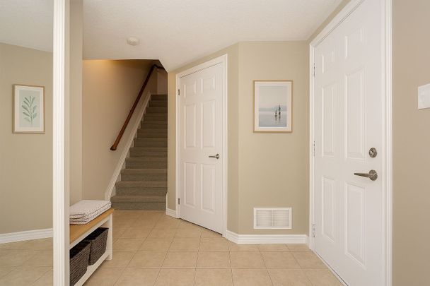 For Lease - 2543 WATERLILLY Way, Barrhaven, Ontario - Photo 1
