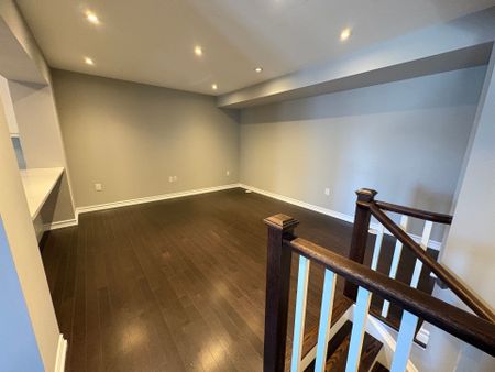 For Lease - 507 Fir Court, Milton, Ontario - Photo 3