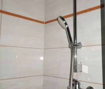 Singlewohnung, Aichholzgasse, sehr gute öffentliche Anbindung - Photo 1