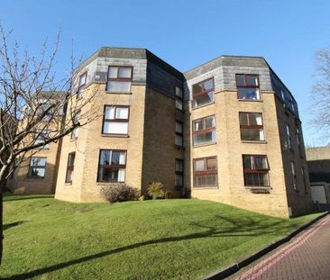 Chapelfields, Charterhouse Road, Godalming, Surrey, GU7 - Photo 2