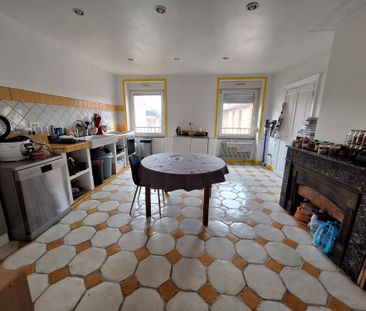 Location Appartement 4 pièces 166m² - Photo 1