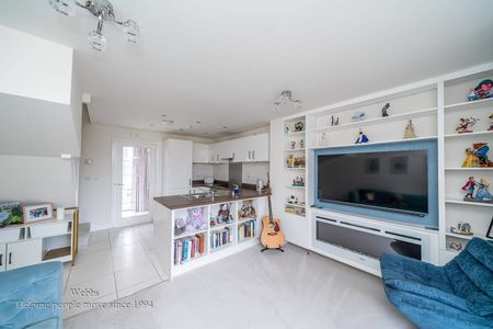 Hancox Close, Burntwood - Photo 3