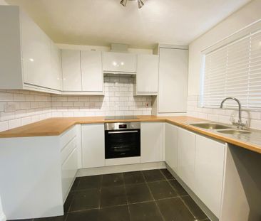 3 bedroom detached house to rent - Photo 6