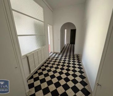 Appartement à louer 4 pièces 104.55m² - Photo 2