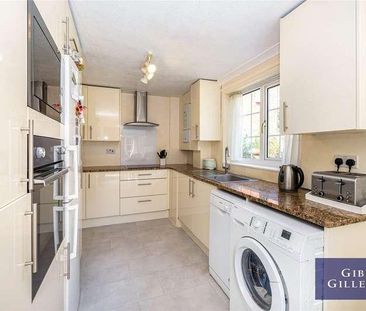Myrtleside Close, Northwood, HA6 - Photo 5