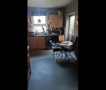 Room in a Shared House, Hazel Road, NW10 - Photo 4