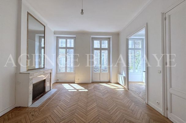 BEL APPARTEMENT AVEC BALCON - Photo 1