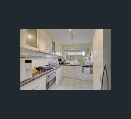 4/5 Iramoo St, Balwyn, Vic 3103 - Photo 1